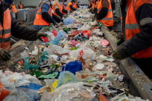 Tri des déchets et IA L'IA assiste l'humain et améliore la qualité du tri des déchets